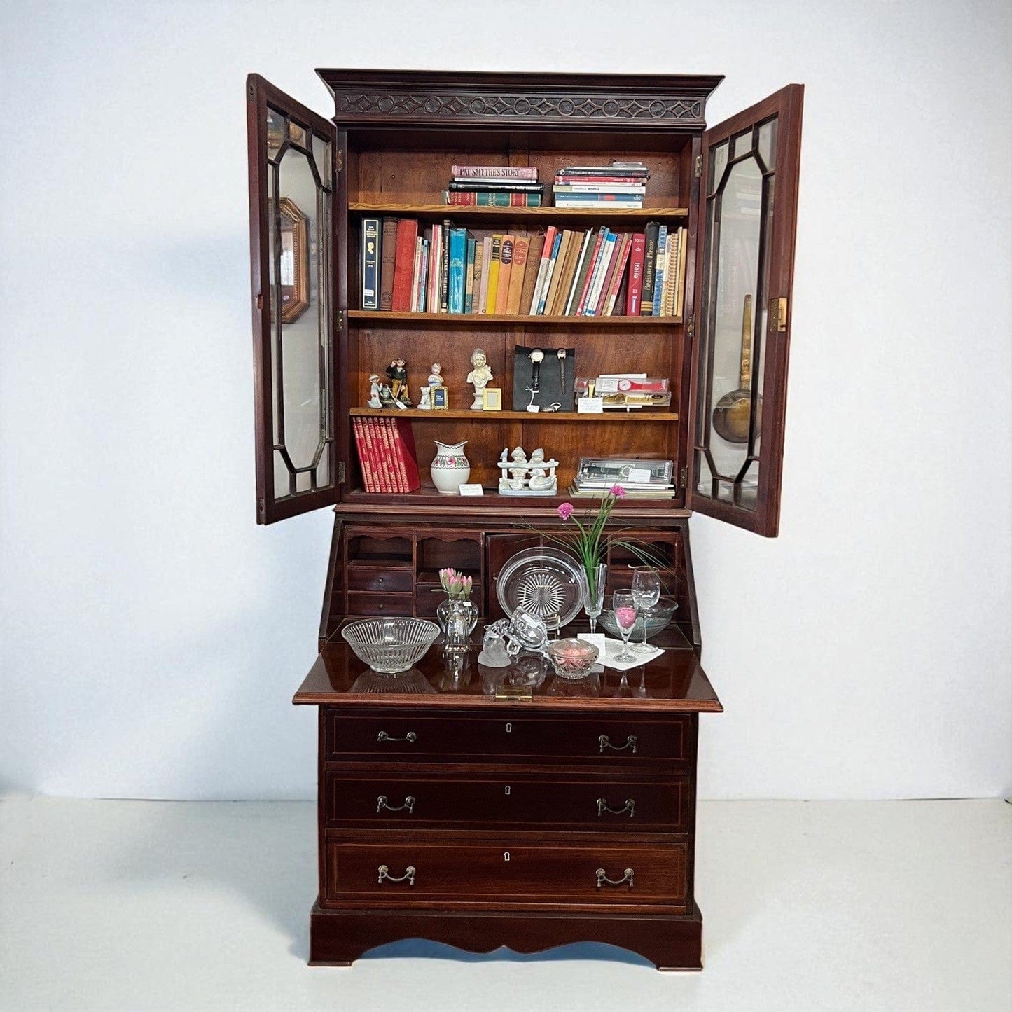 Credenza antica mobile libreria vetrina d'epoca in stile inglese 800 Trumeau Categoria Vetrine