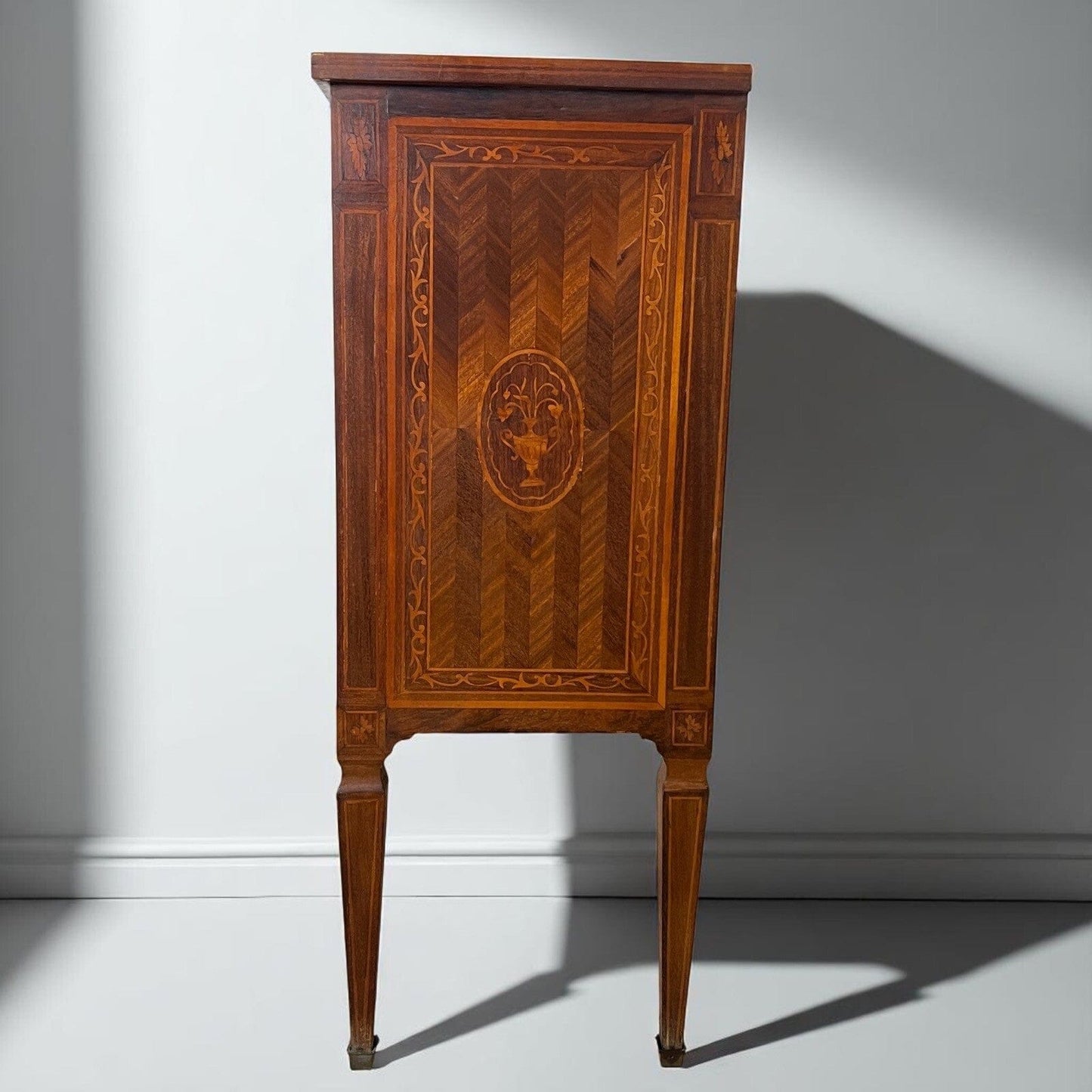 Credenza in Stile Antico Luigi XVI legno intarsiata mobile Consolle Madia '900 Categoria Servante - Servantini
