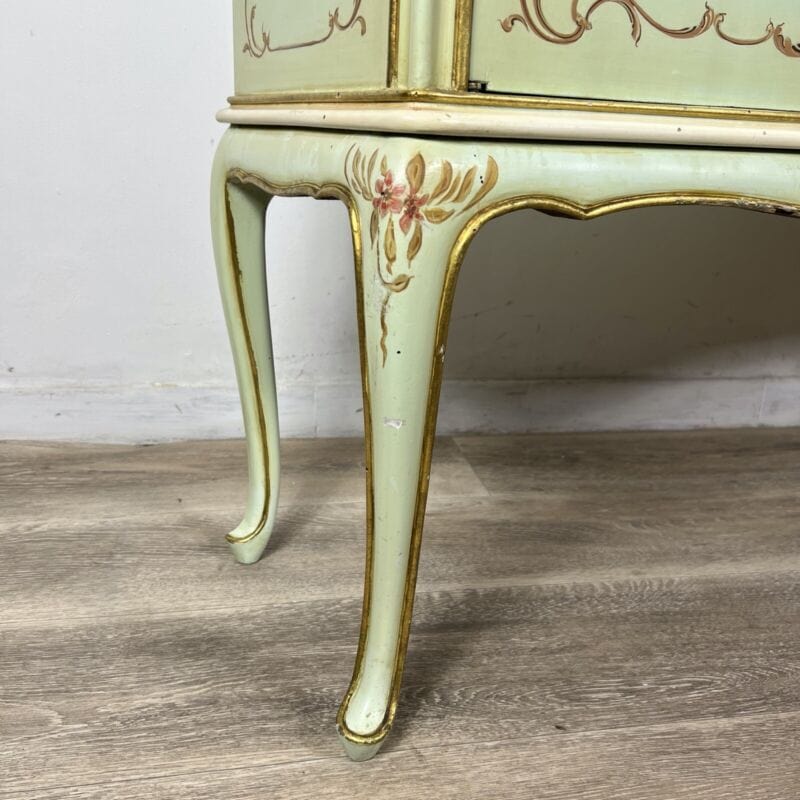 Credenza servante veneziana mobile stile antico servantino laccato e dipinto Categoria Servante - Servantini
