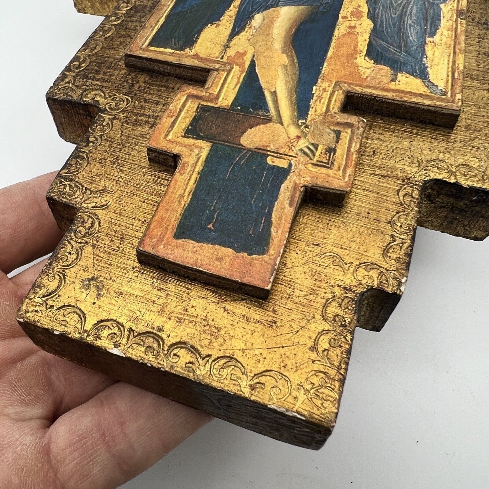 Crocifisso stile antico Icona Croce religiosa sacra in legno dorato Assisi Categoria  Oggetti sacri - rosari