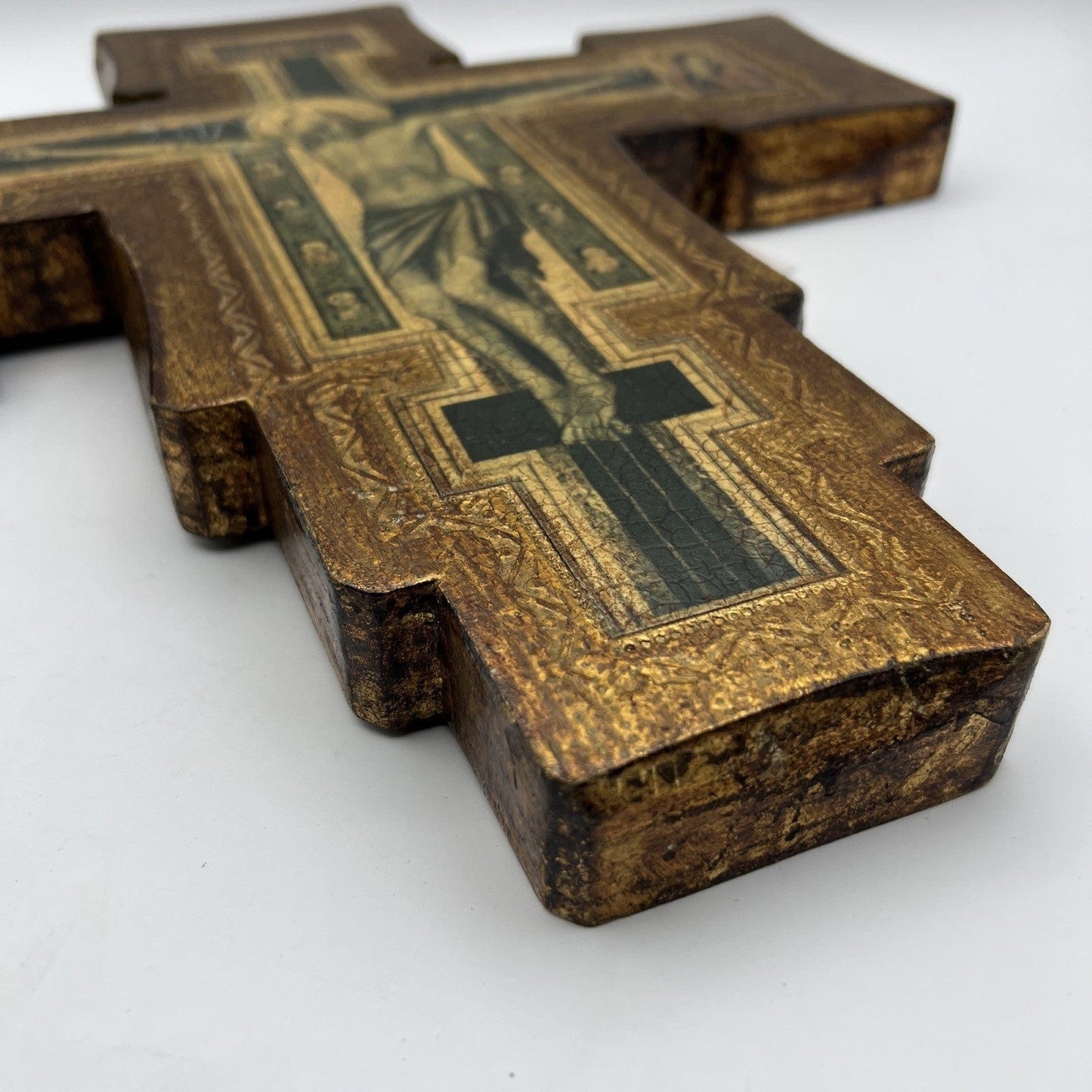 Crocifisso stile antico Icona Croce religiosa sacra in legno dorato da parete Categoria Oggetti sacri - rosari