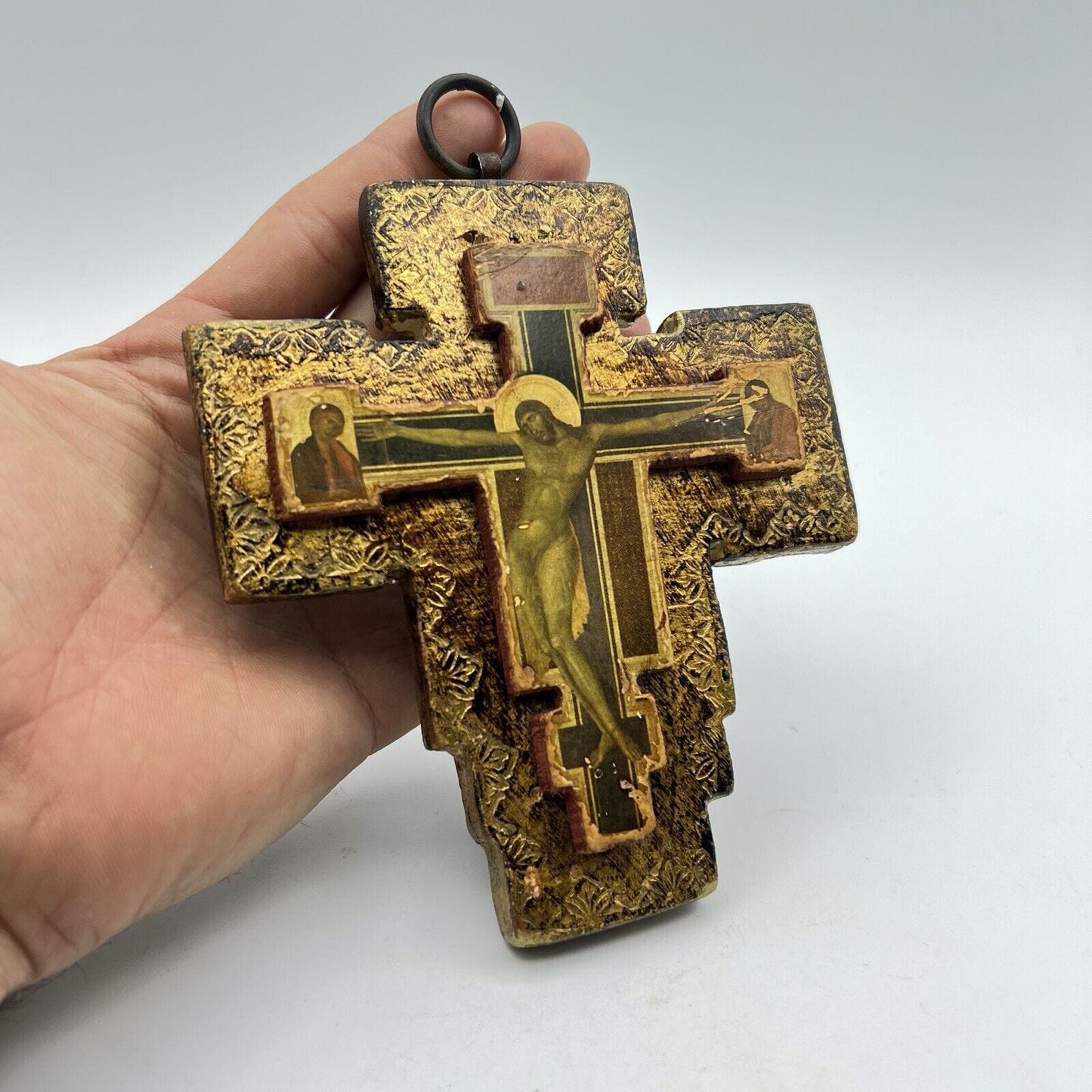 Crocifisso stile antico Icona Croce religiosa sacra in legno dorato da parete Categoria  Oggetti sacri - rosari
