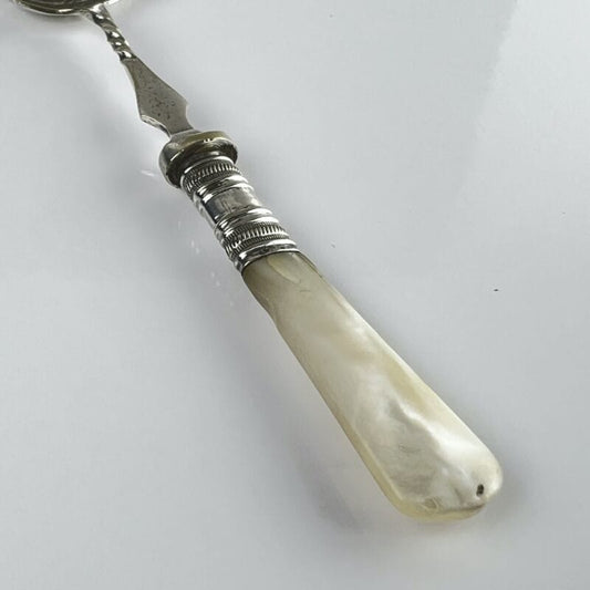 Cucchiaio posata in argento sheffield antico 900 silver plate madreperla colino Categoria Sheffield & Argento