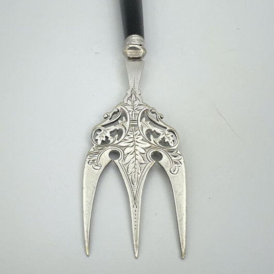 Forchetta antica forchettone da portata per pane panettone posata inglese 800 Categoria Sheffield & Argento