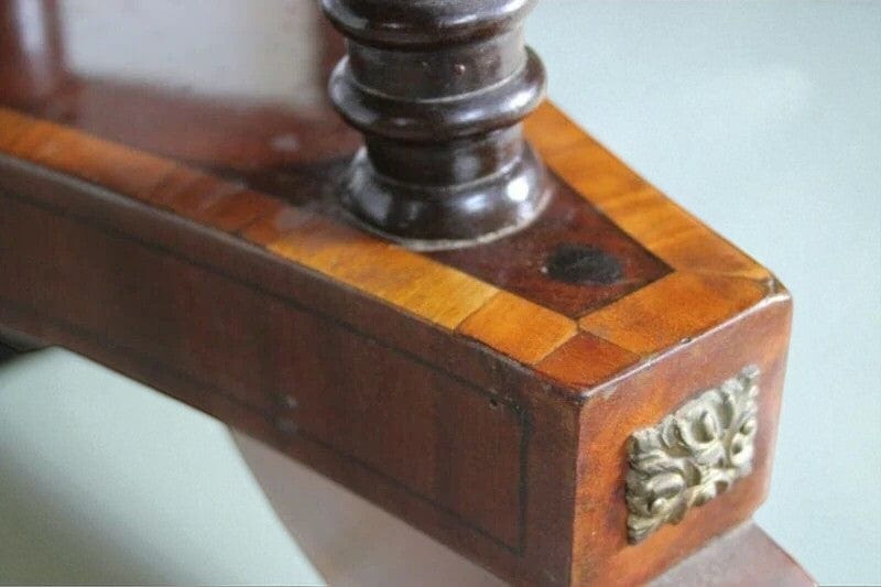 Grande Tavolo antico rettangolare da pranzo buffet in legno di mogano epoca 800 Categoria Arredamento