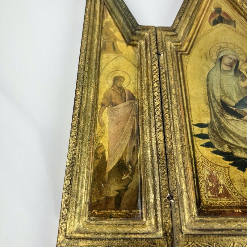 Icona antica religiosa sacra in legno dorato Madonna con il Bambino trittico Categoria Oggetti sacri - rosari