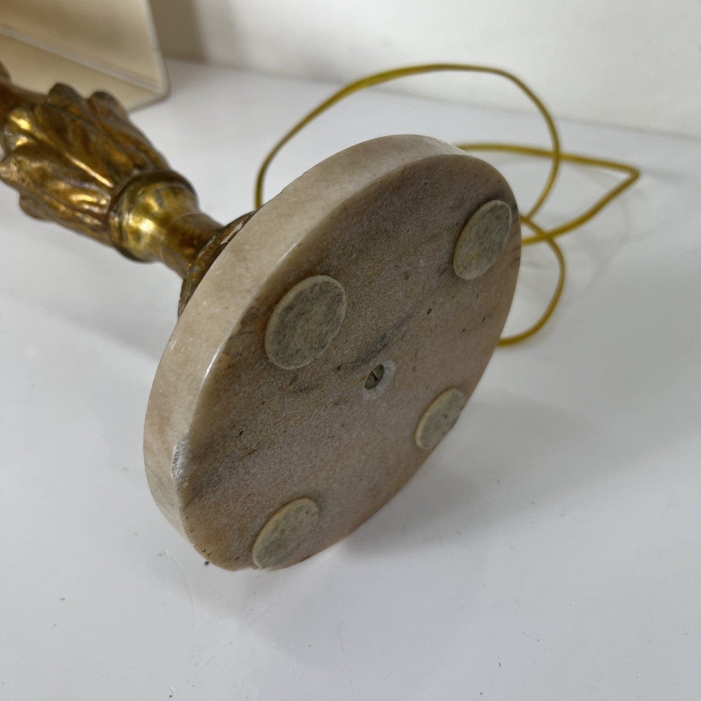 Lampada antica da tavolo in legno dorato oro Lume Candeliere epoca '800 Categoria Lampade Appliques