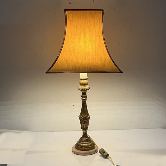 Lampada antica da tavolo in legno dorato oro Lume Candeliere epoca '800 Categoria Lampade Appliques