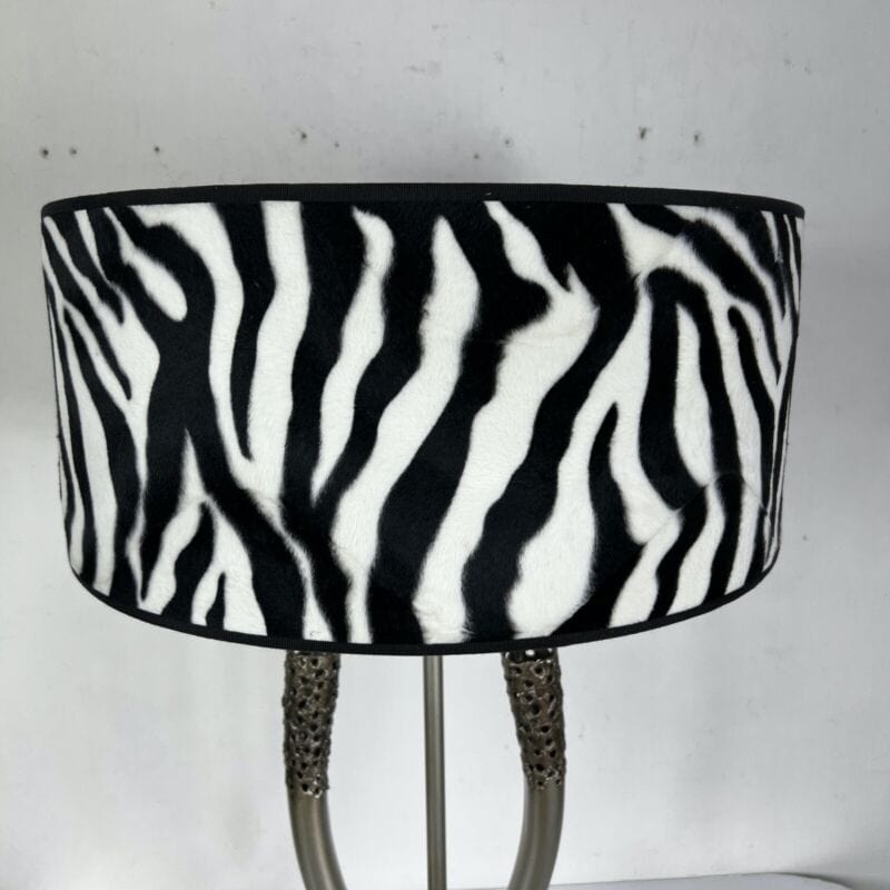 Lampada da tavolo zebrata di design lusso safari zebra per salotto soggiorno Categoria Lampade Appliques