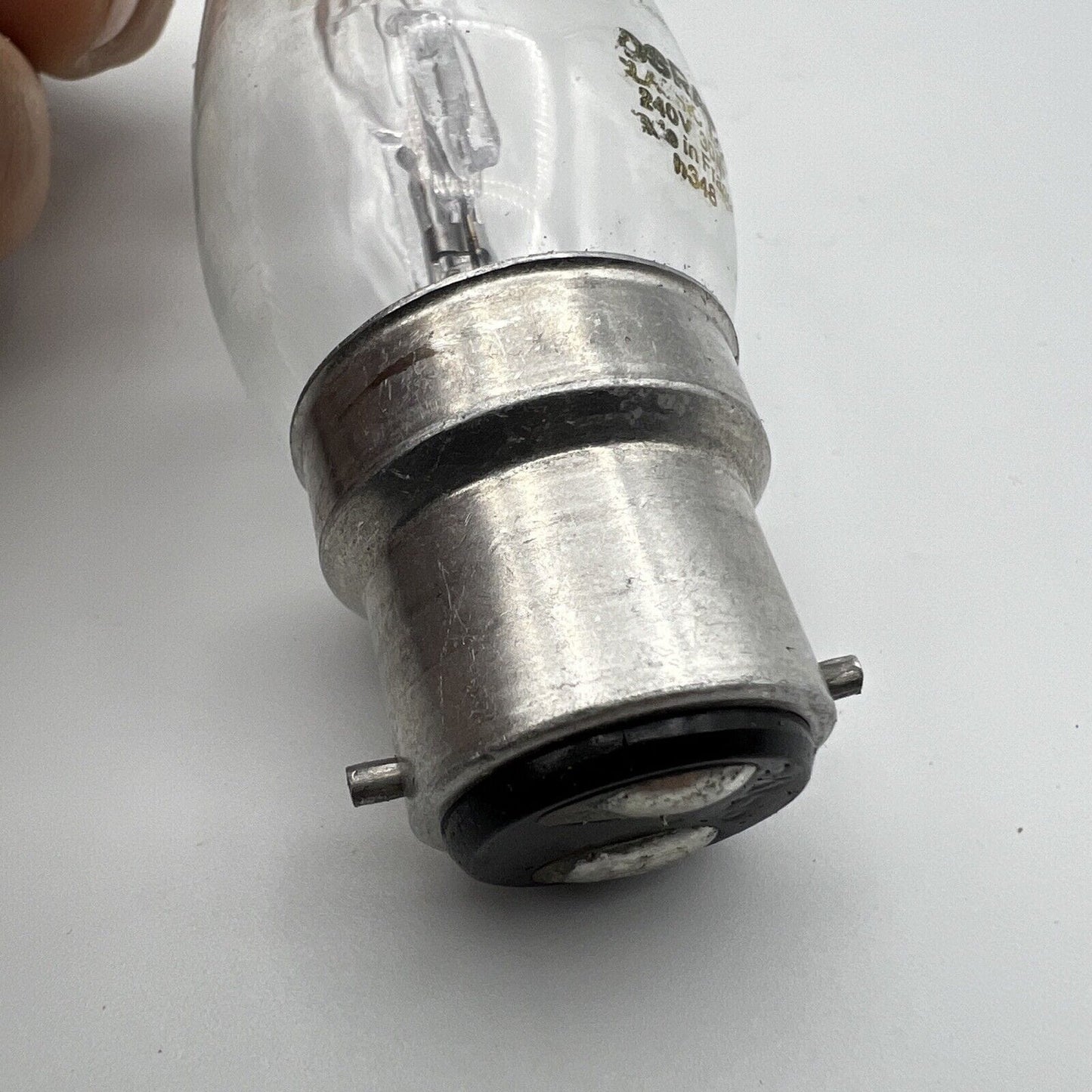 Lampadina a Baionetta per Lampada Abatjour Lume attacco antico B22 forma candela Categoria Lampade Appliques
