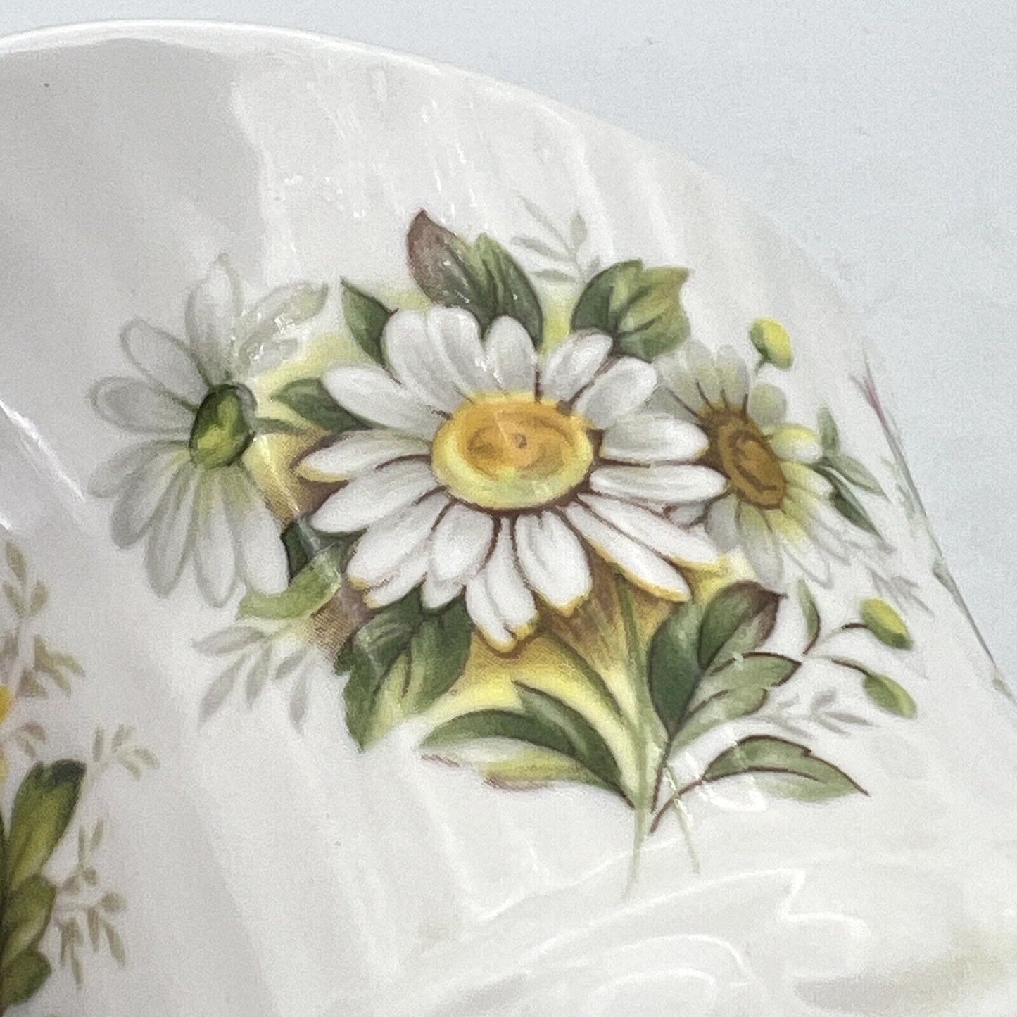 Lattiera Bricco latte in porcellana con mesi e fiori Flower of the month Queen's Categoria Servizio tazze - Tazze