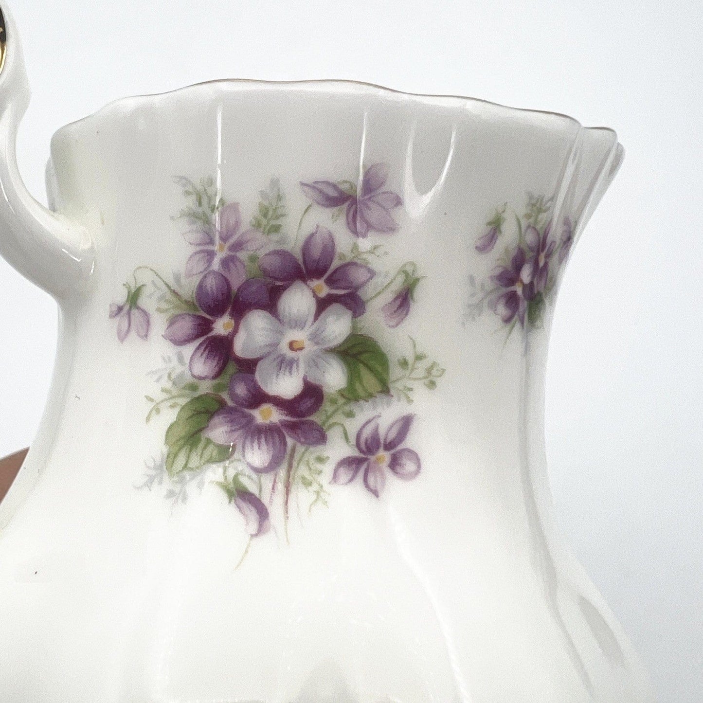 Lattiera in porcellana Royal Albert bricco per latte Violette Sweet Violets Categoria Servizio tazze - Tazze