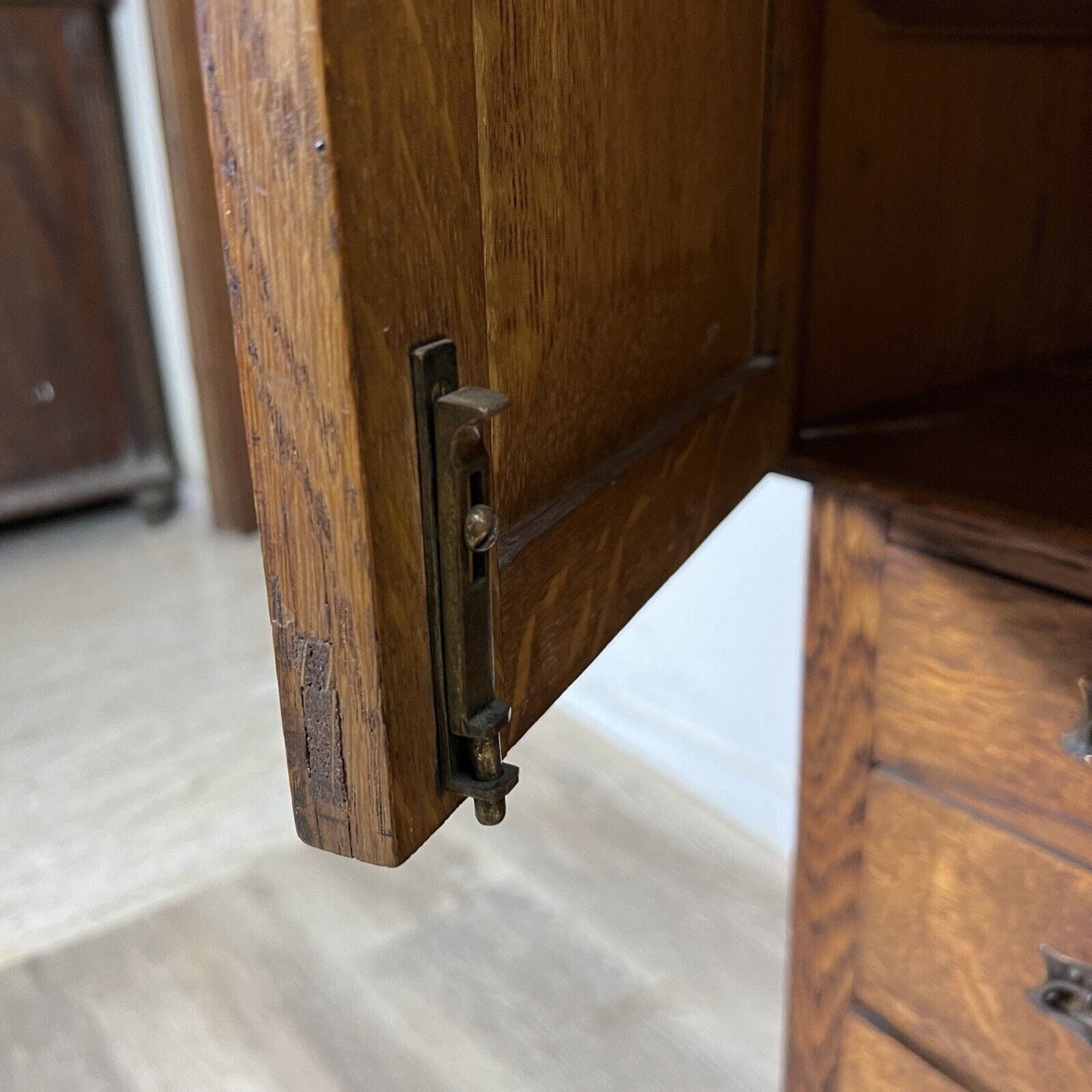 Mobile Mobiletto Comodino Piccola Cassettiera Antico in legno Stile Art Nouveau Categoria Comò & Cassettiere