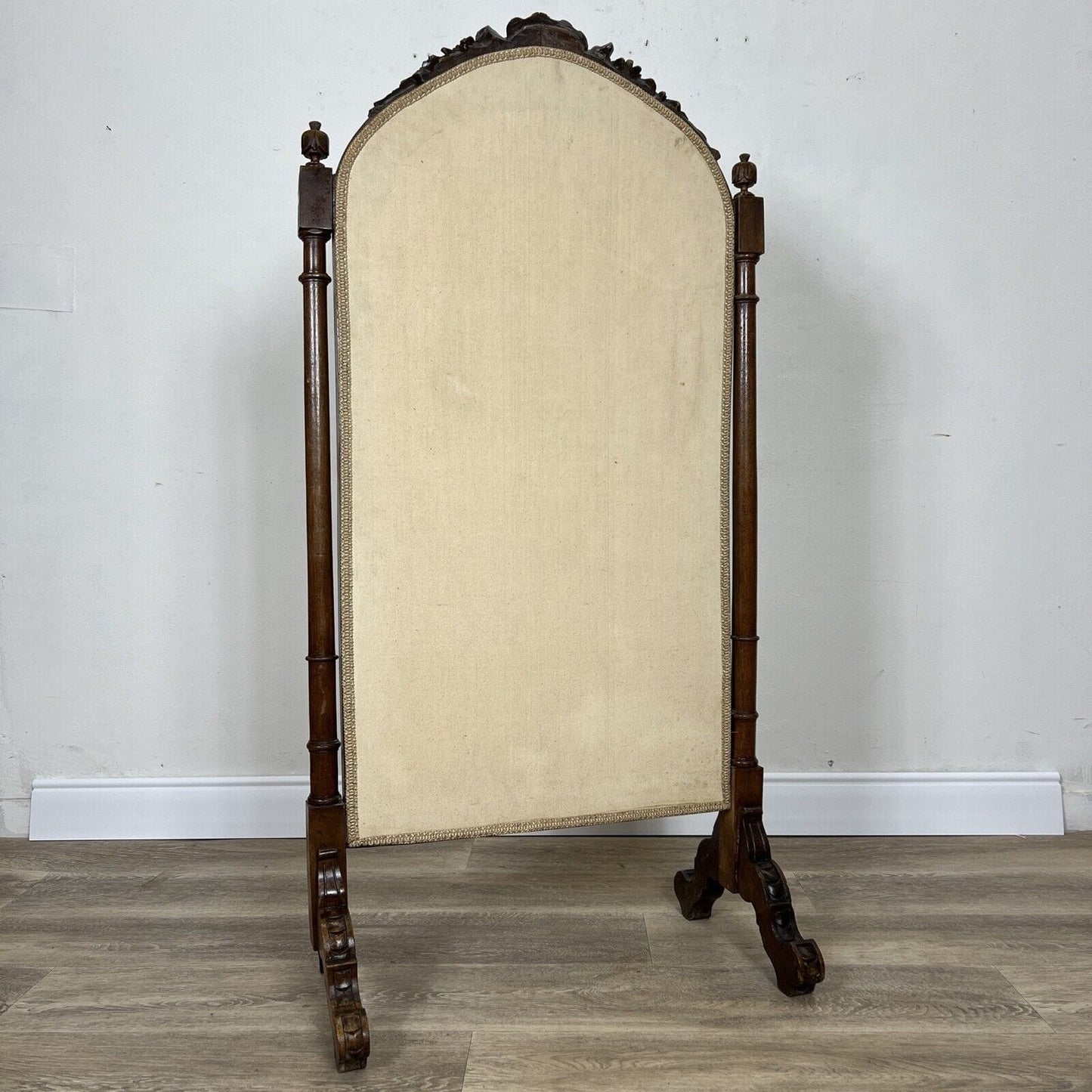 Parascintille antico per camino in legno con tessuto paravento parafuoco d epoca Categoria Camino - Parascintille