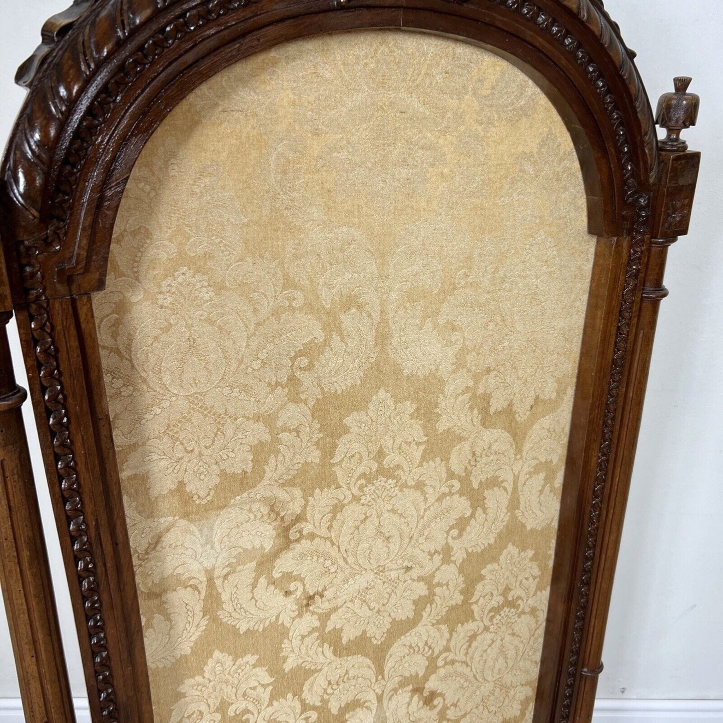 Parascintille antico per camino in legno con tessuto paravento parafuoco d epoca Categoria Camino - Parascintille