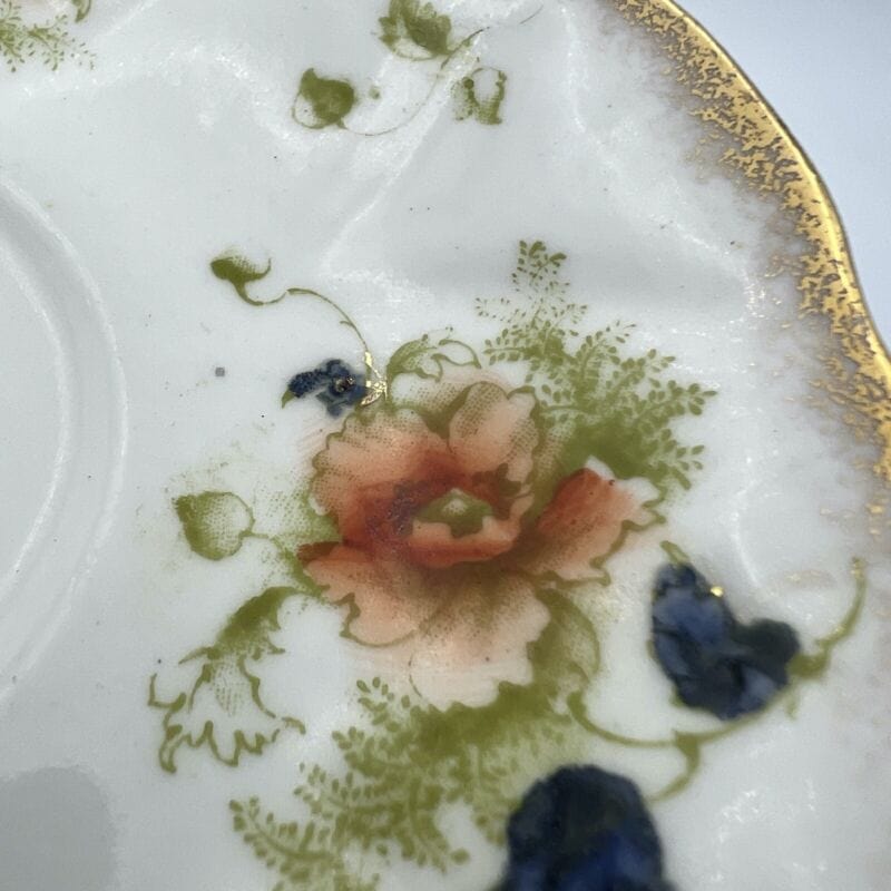 Piattino piatto antico inglese in porcellana bone china Epoca 900 dipinto fiori Categoria Ceramiche e Porcellane