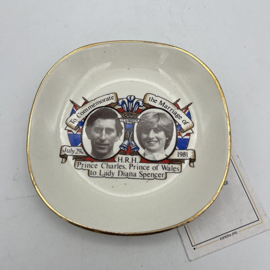 Piattino Vintage Inglese Matrimonio Principe Carlo e Lady Diana Casa Reale 1981 Categoria Piatti e Piattini