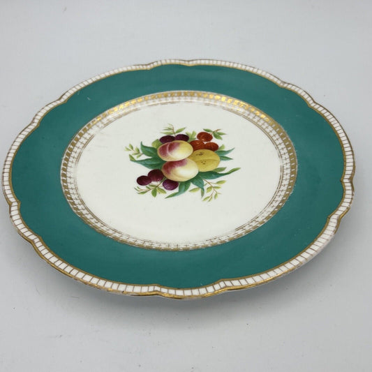 Piatto Antico epoca 800 in porcellana bianca decoro frutta Ciliegie e Pesche Categoria Piatti Vassoio