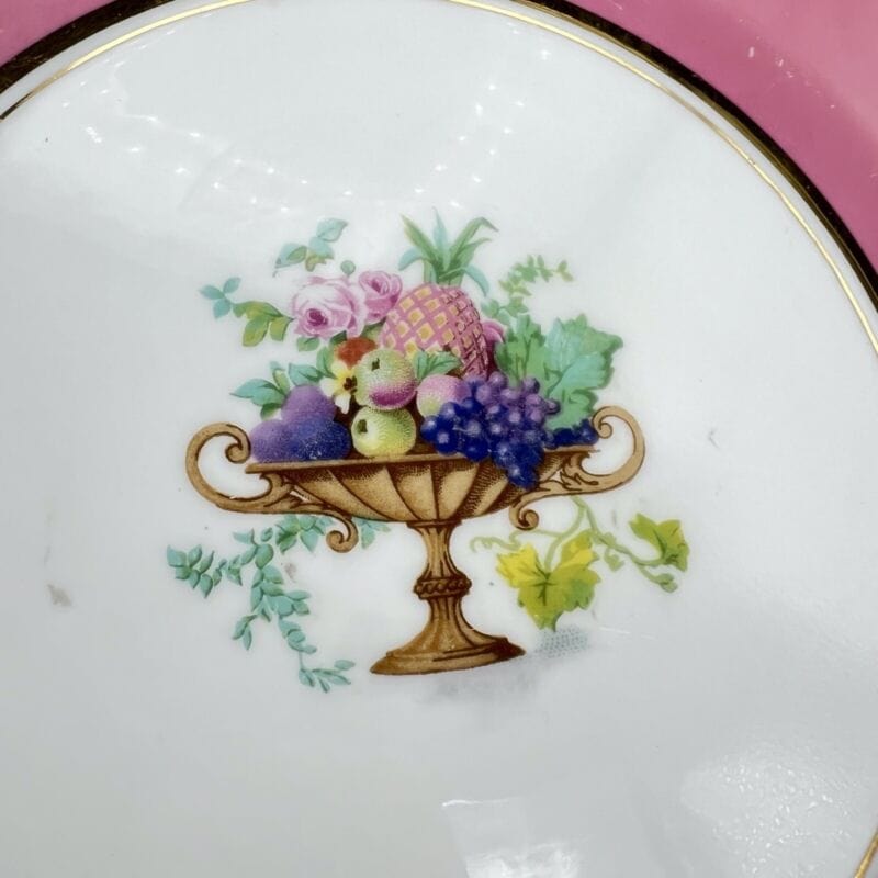 Piatto antico vassoio in porcellana per dolci decorato rosa e frutta da portata Categoria Ceramiche e Porcellane