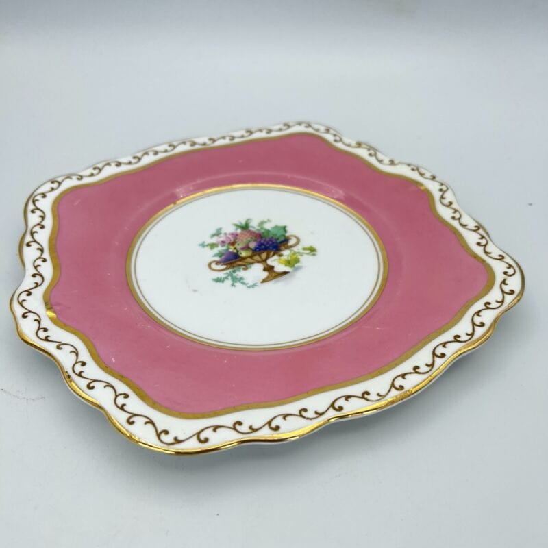 Piatto antico vassoio in porcellana per dolci decorato rosa e frutta da portata Categoria Ceramiche e Porcellane