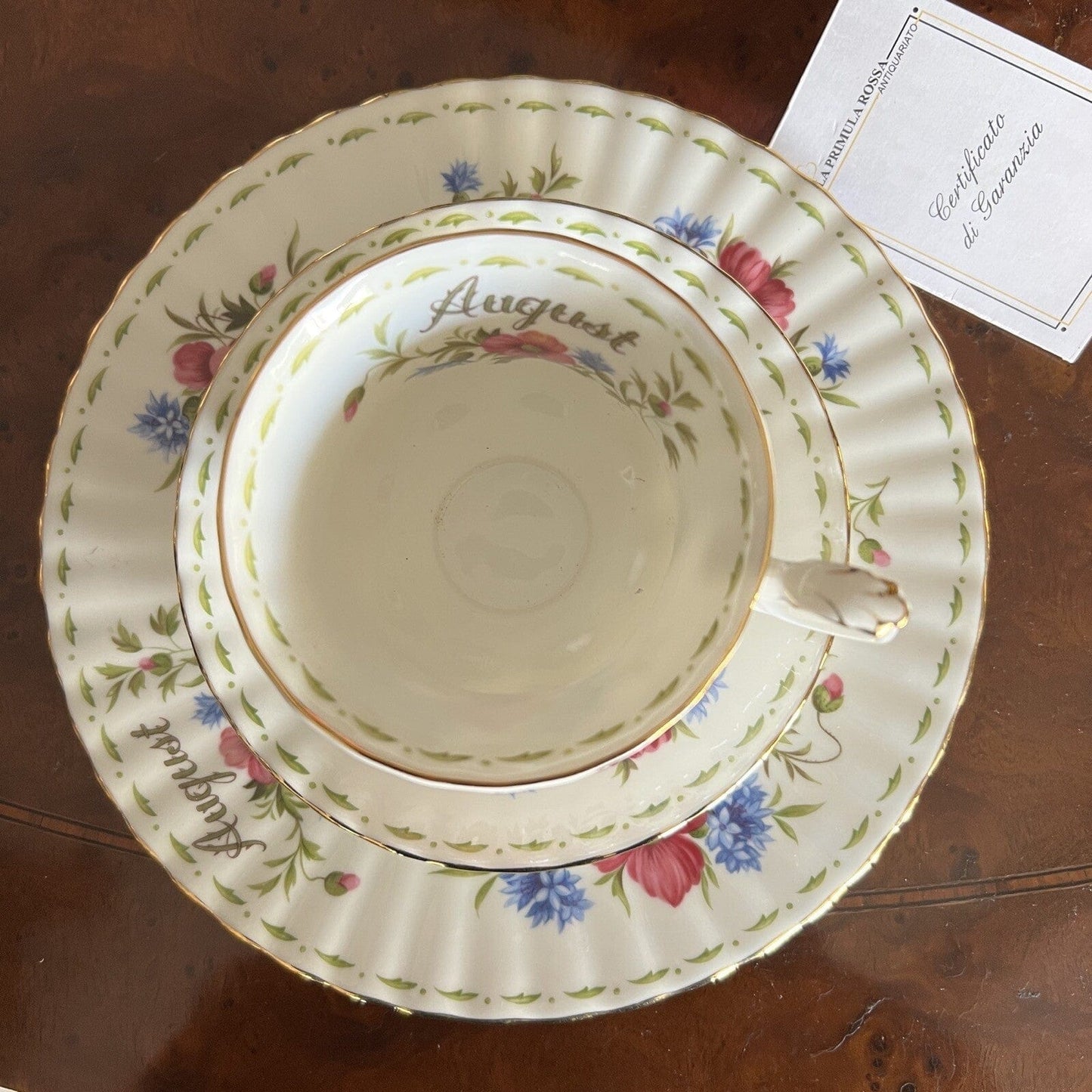Piatto da dolce per frutta Royal Albert con mese Flower Of The Tè Month AGOSTO Categoria Servizio tazze - Tazze