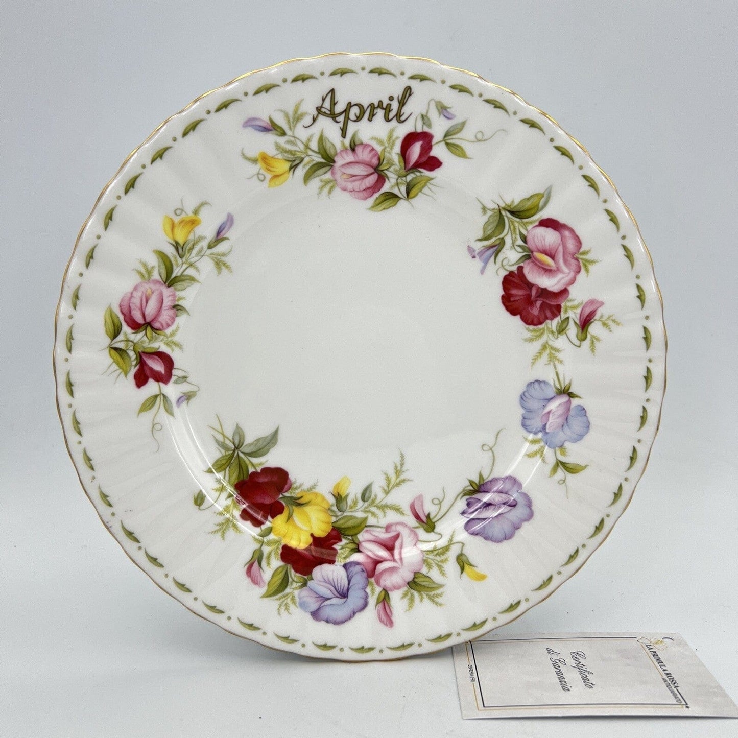 Piatto da dolce per frutta Royal Albert con mese Flower Of The Tè Month APRILE Categoria Servizio tazze - Tazze