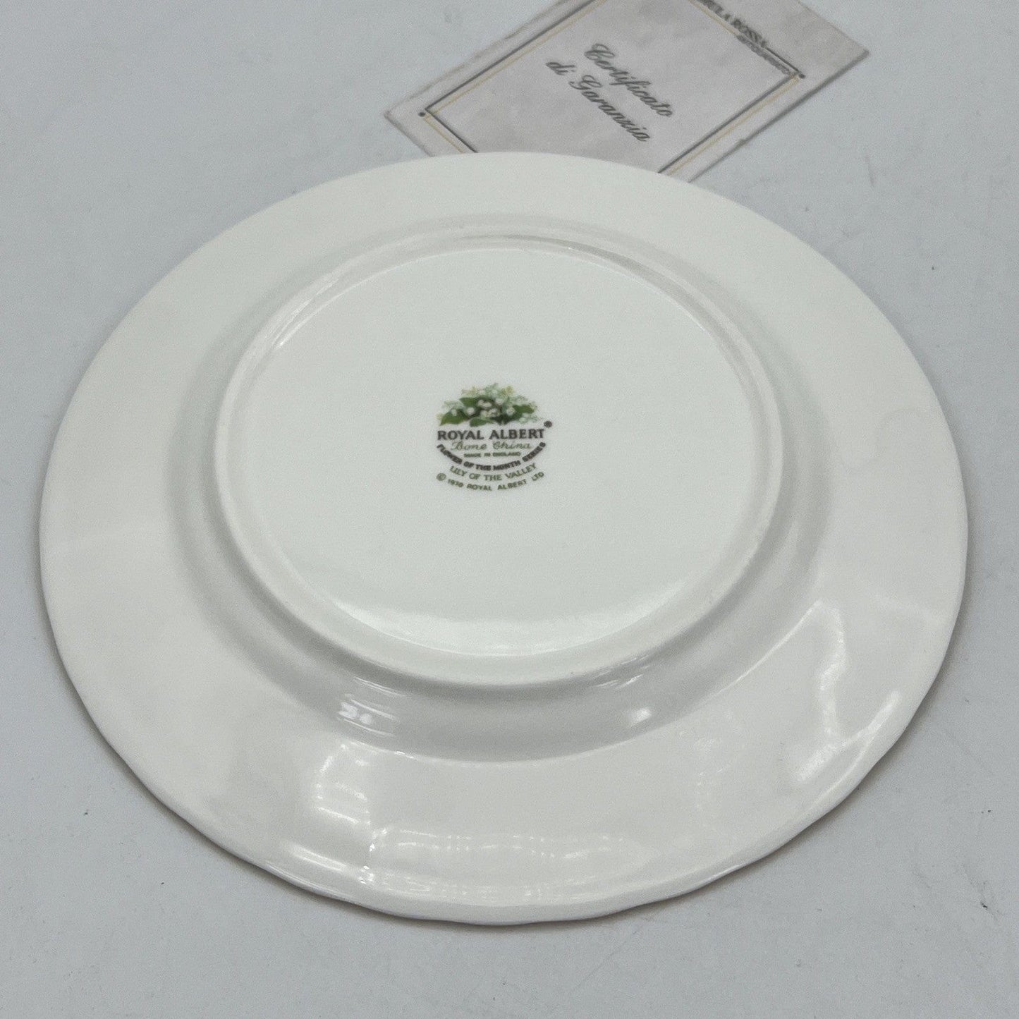 Piatto da dolce per frutta Royal Albert con mese inglese piattino Maggio 16 cm Categoria Servizio tazze - Tazze