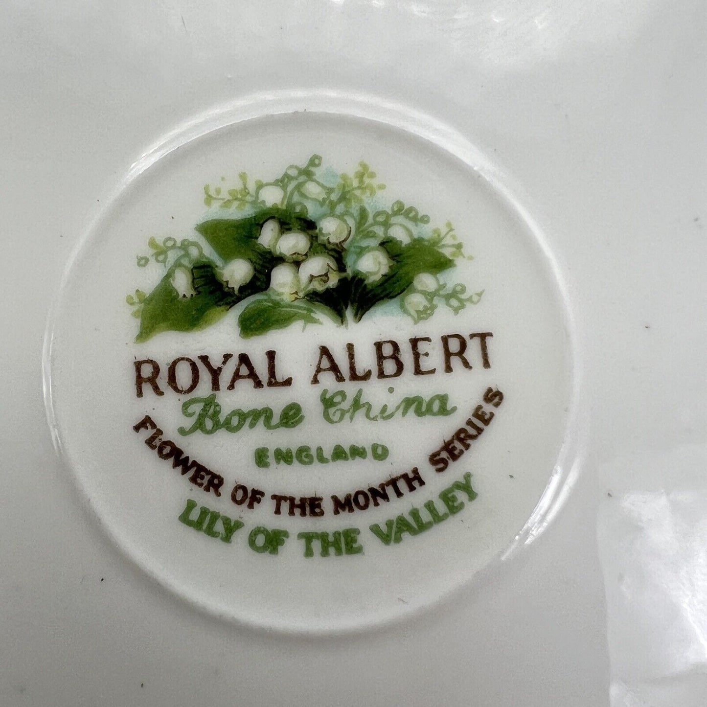 Piatto da dolce per frutta Royal Albert con mese inglese piattino Maggio 21 cm Categoria Servizio tazze - Tazze
