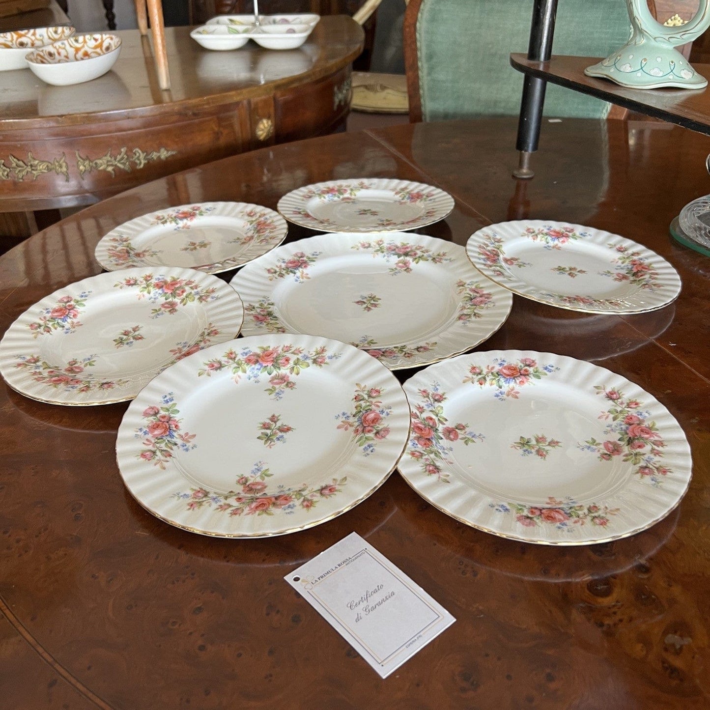 Piatto inglese in porcellana Vintage Royal Albert piattino 21 cm Moss Rose 1956 Categoria Servizio tazze - Tazze