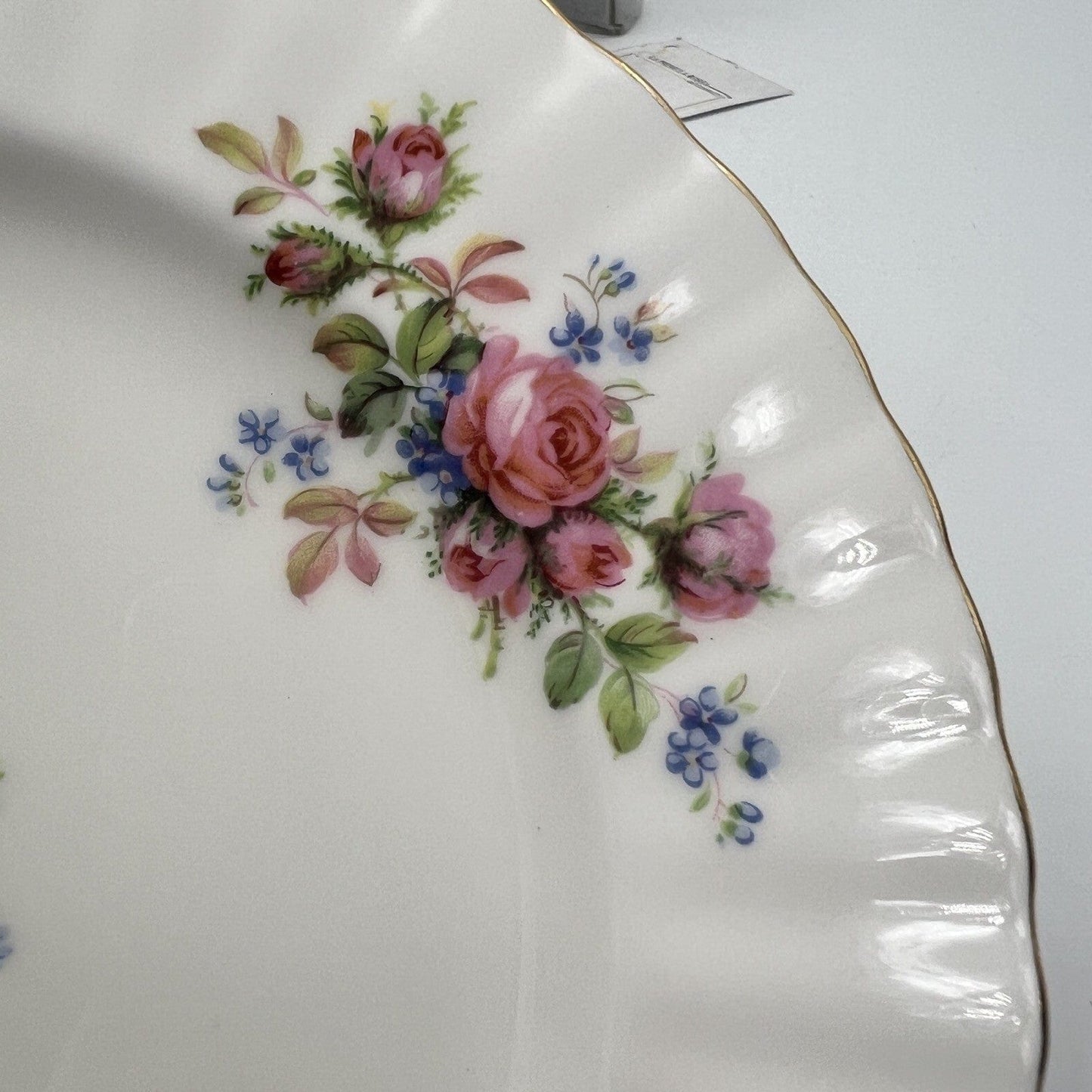 Piatto inglese in porcellana Vintage Royal Albert piattino 21 cm Moss Rose 1956 Categoria Servizio tazze - Tazze
