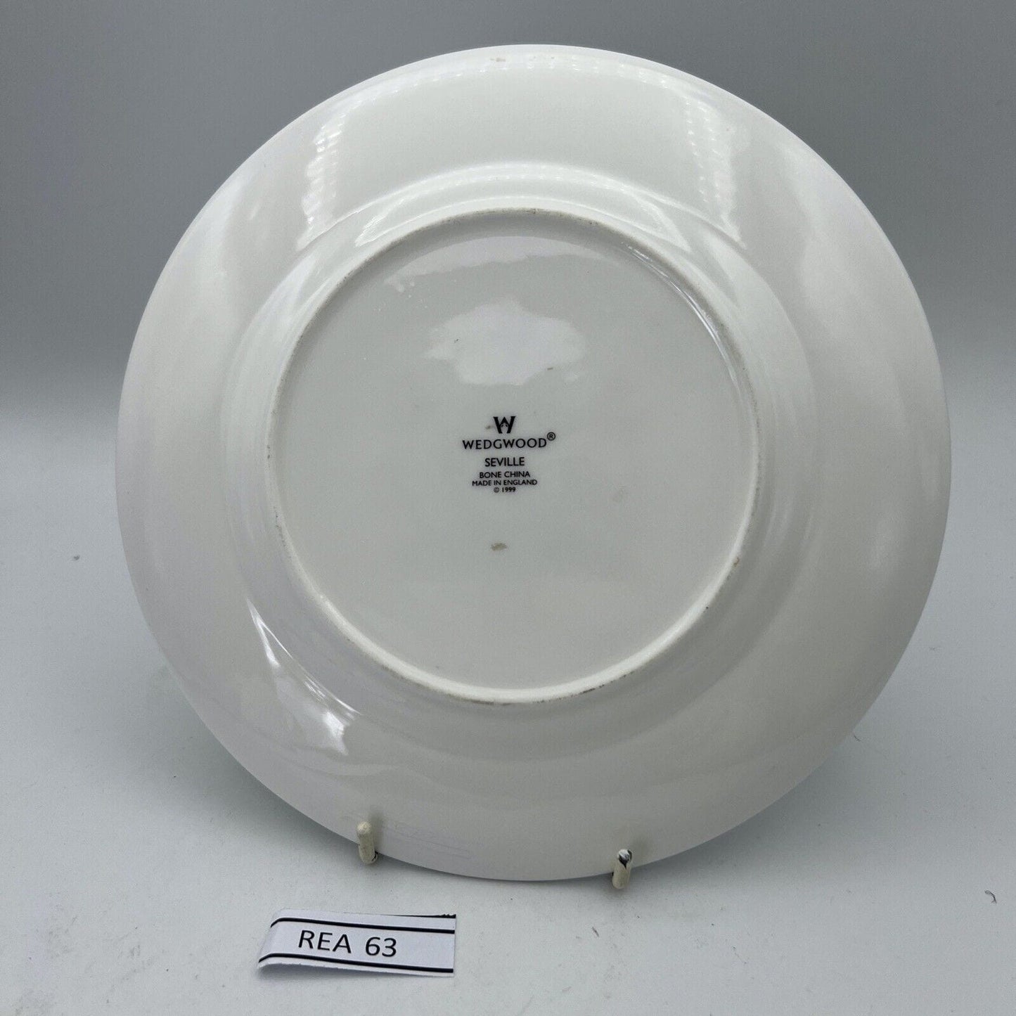 Piatto Piattino Inglese Regina Elisabetta II Casa Reale 50° anniversario 2002 Categoria Arte e antiquariato:Porcellana e ceramica:Altro porcellana e ceramica