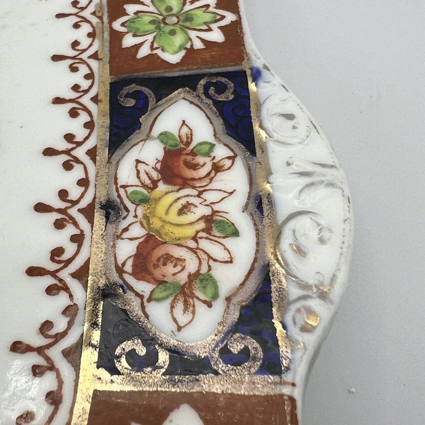 Piatto Vassoio antico Inglese in porcellana bianca classico motivo Imari 900 Categoria Piatti Vassoio