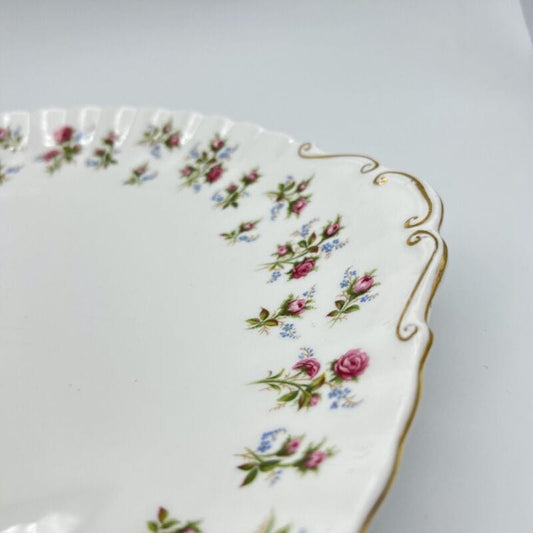 Piatto vassoio in porcellana Royal Albert per dolci da portata decoro Rose 1970 Categoria Piatti Vassoio