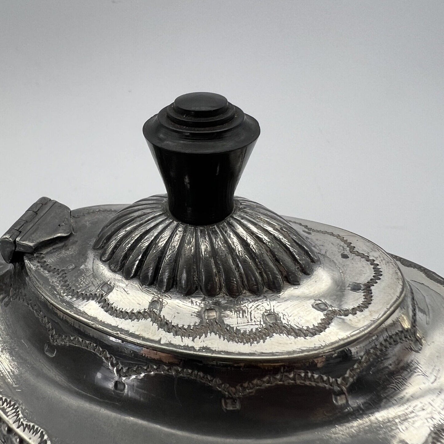 Piccola teiera antica inglese in argento silver plated sheffield d'epoca 800 Categoria Sheffield & Argento