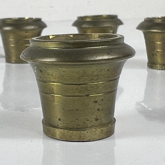 Piedini antichi in ottone bicchieri per sedie mobili restauro originali d'epoca Categoria Accessori & Ferramenta d'epoca