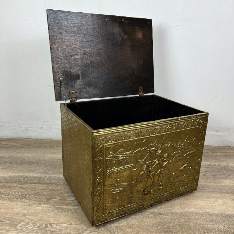 Porta carbone antico in legno ottone baule d'epoca vecchia carboniera inglese Categoria Complementi d'arredo