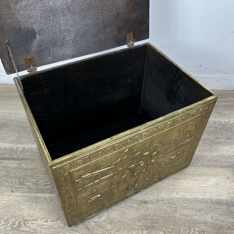 Porta carbone antico in legno ottone baule d'epoca vecchia carboniera inglese Categoria Complementi d'arredo