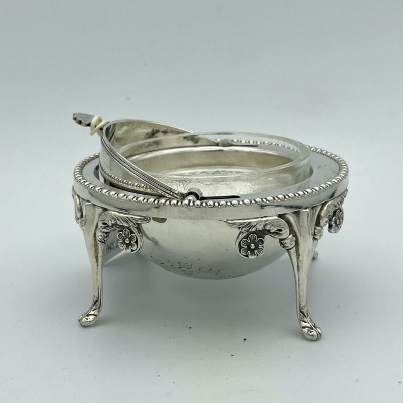Porta caviale in argento Sheffield Silver plated e vetro Stile Antico 800 Burro Categoria Sheffield & Argento