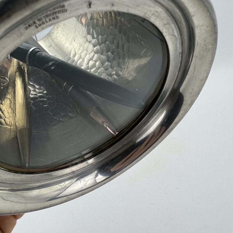 Portapenne da scrivania antico in argento sheffield boccale d'epoca 900 inglese Categoria Sheffield & Argento