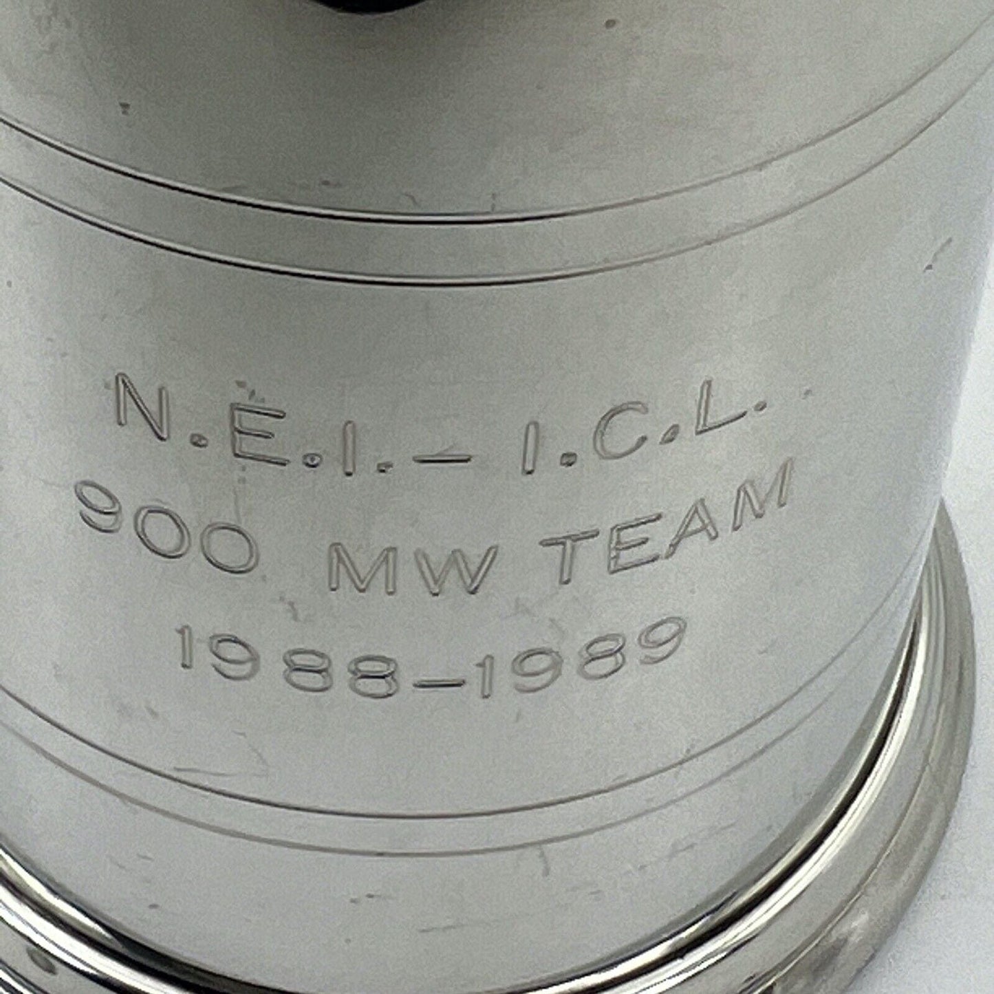 Portapenne da scrivania stile antico in argento sheffield boccale silver peltro Categoria Sheffield & Argento