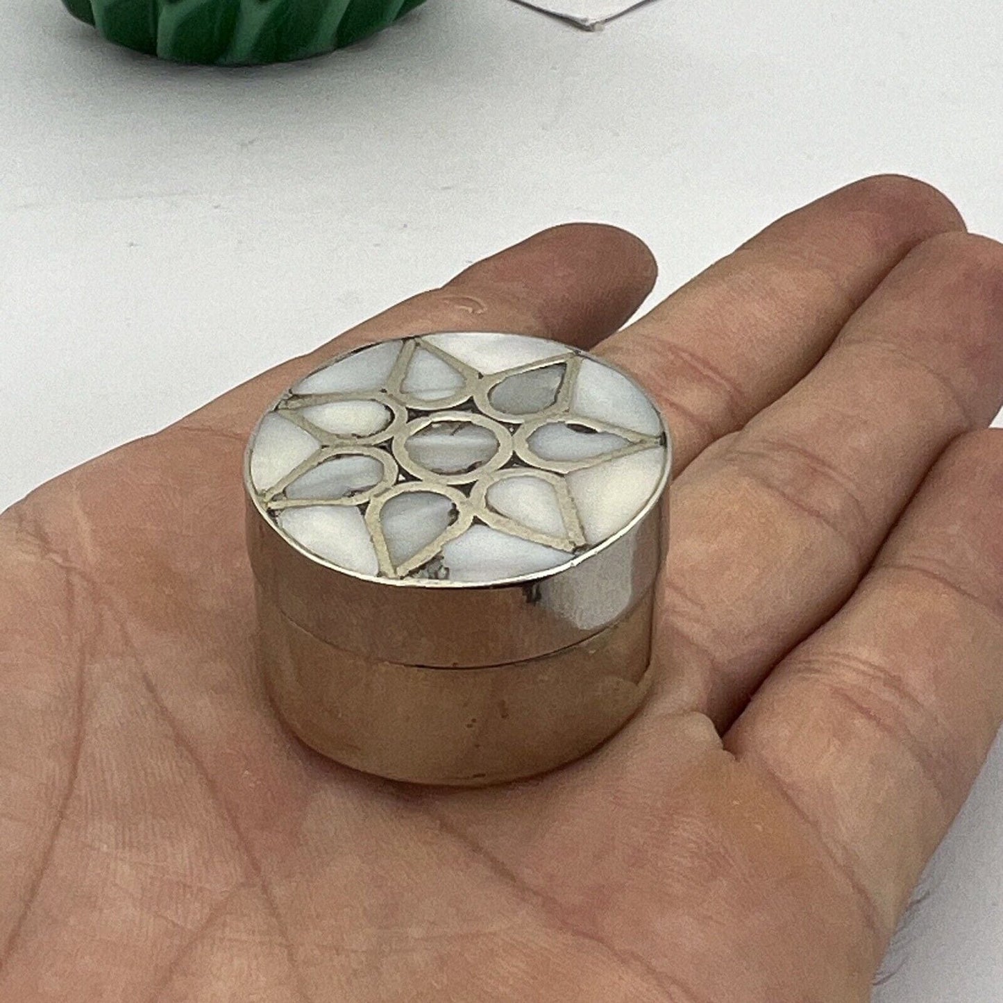 Portapillole Porta anello in Silver plated e Madreperla Scatolina lettere A M Categoria Sheffield & Argento