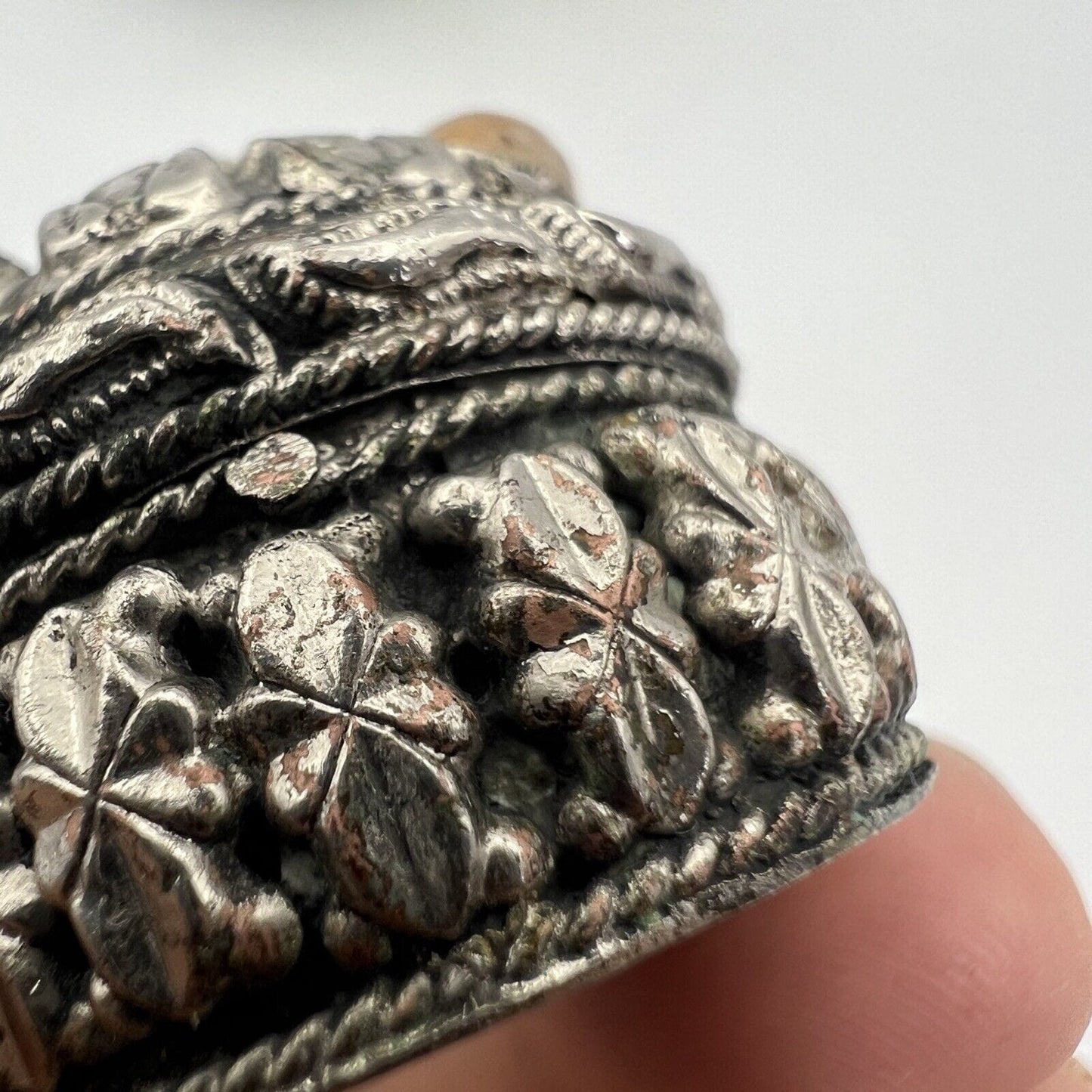 Portapillole vintage in Argento Silver plated Scatolina con pietre Indiana Categoria Sheffield & Argento