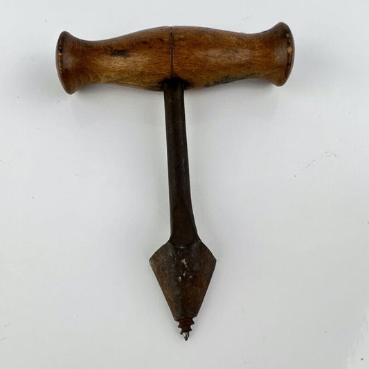 Punteruolo Succhiello Trivellino Antico in ferro trapano ferramenta d' epoca 900 Categoria Restauro
