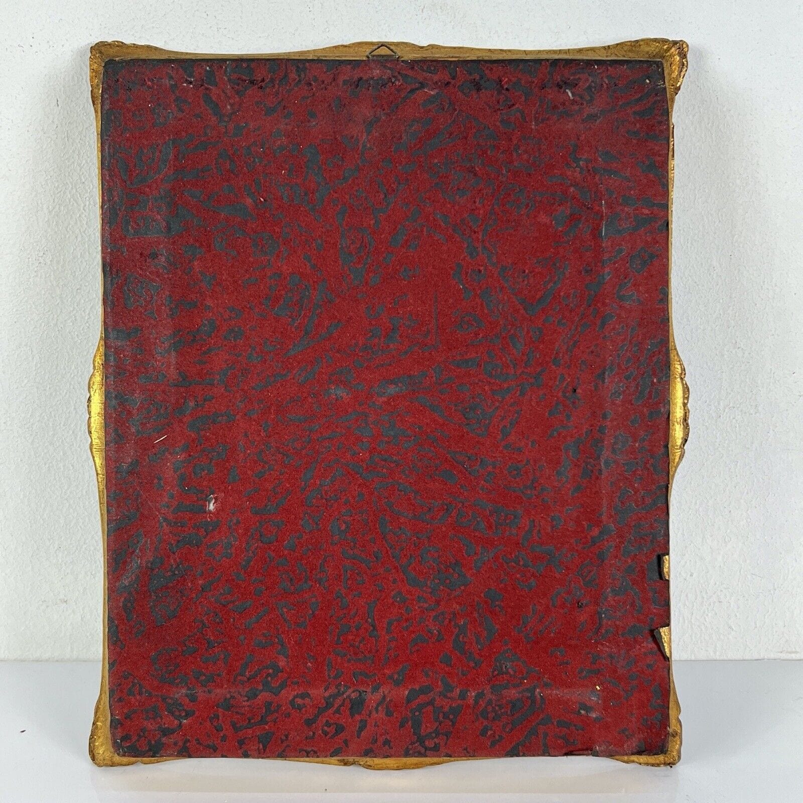 Quadro antico dipinto a olio su tavola quadretto fiori con cornice foglia oro Categoria  Quadri
