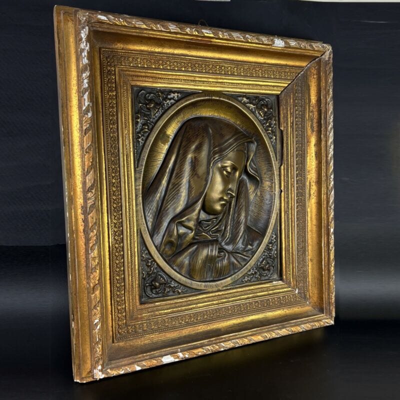 Quadro antico Madonna Addolorata bassorilievo in ottone bronzo con cornice 800 Categoria  Quadri