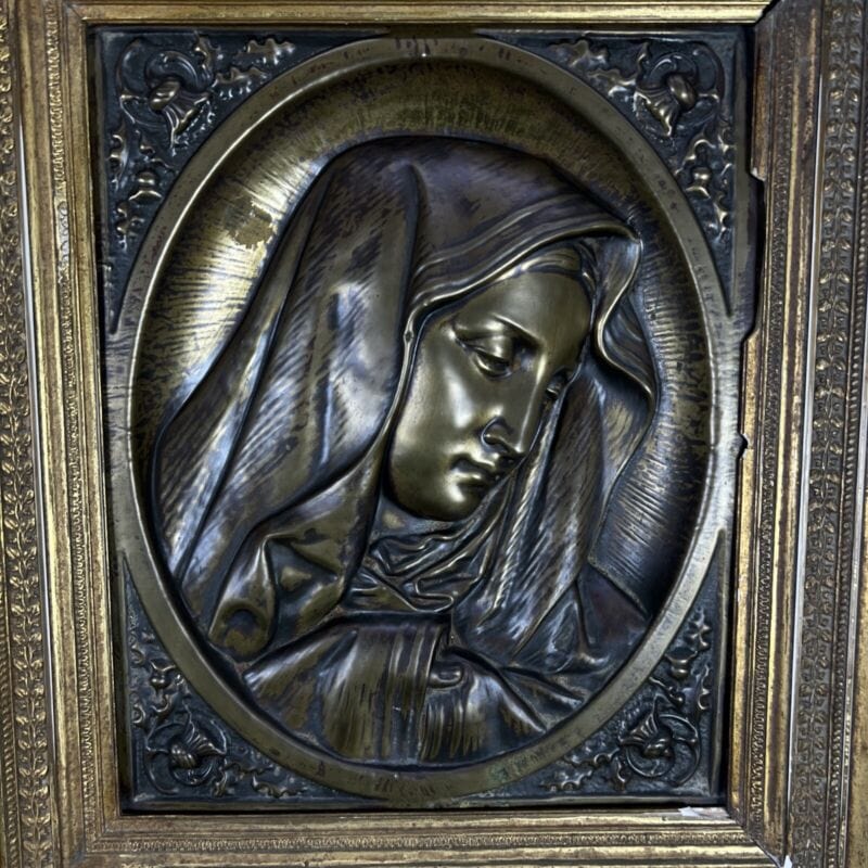 Quadro antico Madonna Addolorata bassorilievo in ottone bronzo con cornice 800 Categoria Quadri