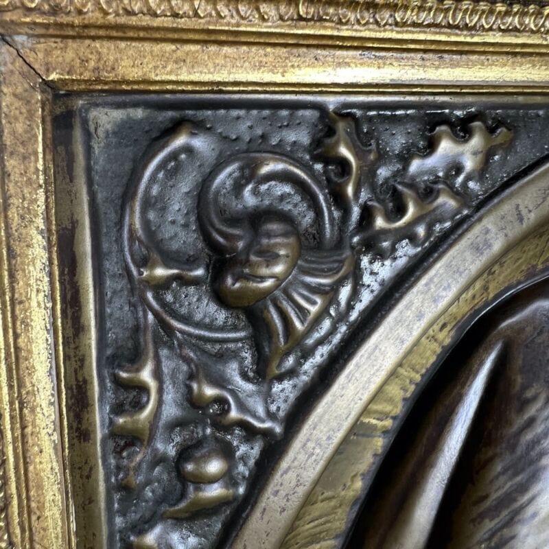 Quadro antico Madonna Addolorata bassorilievo in ottone bronzo con cornice 800 Categoria Quadri
