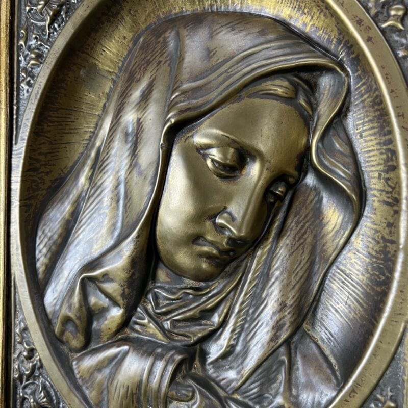 Quadro antico Madonna Addolorata bassorilievo in ottone bronzo con cornice 800 Categoria Quadri