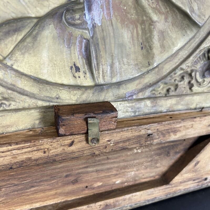 Quadro antico Madonna Addolorata bassorilievo in ottone bronzo con cornice 800 Categoria Quadri