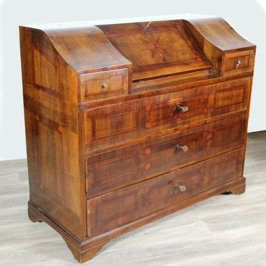 Ribalta Antica mobile italiano 800 como secretaire in legno di noce intarsiato Categoria  Arredamento